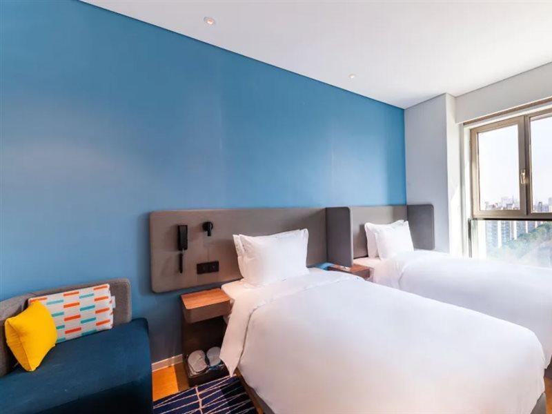 Holiday Inn Express Shanghai Baoyang By Ihg エクステリア 写真
